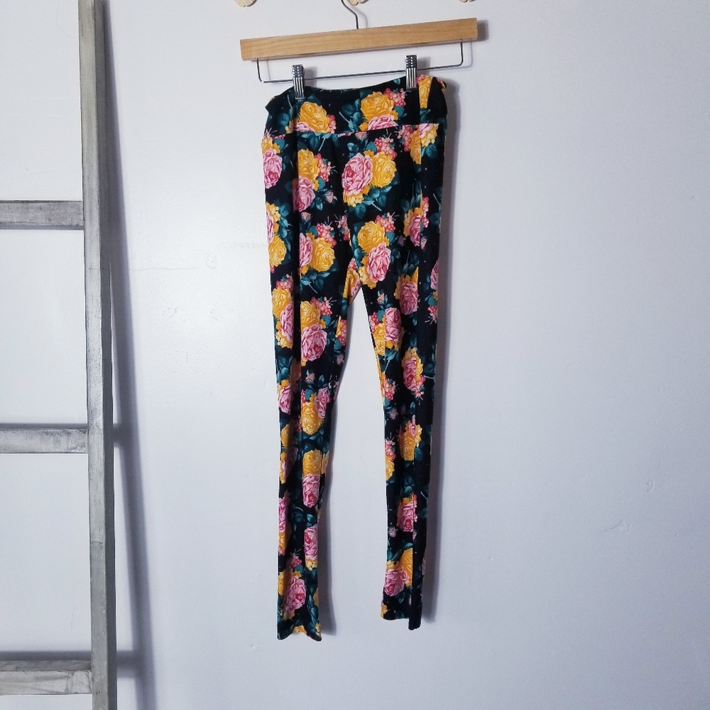 LULAROE YELLOW & PINK FLOWER LEGGINGS SIZE ONE SIZE